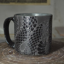 Load image into Gallery viewer, Snake Mug Black - Second