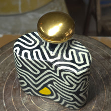 Load image into Gallery viewer, Flask