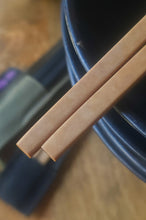 Load image into Gallery viewer, Noodle Bowl and Chopsticks Set