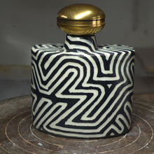 Load image into Gallery viewer, Flask
