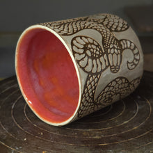 Load image into Gallery viewer, Snake cactus pot 2
