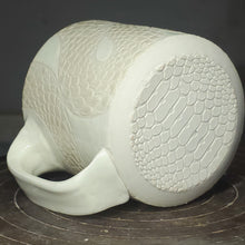 Load image into Gallery viewer, Snake Mug Neutral 3
