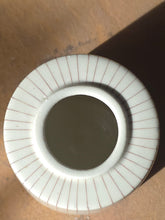 Load image into Gallery viewer, Bud vase
